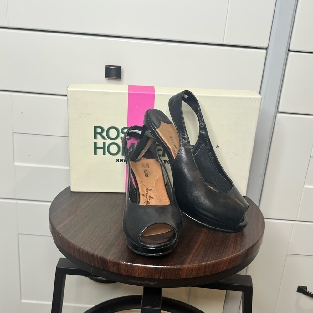 Ros Hommerson. Size 6 1/2. Peep toe sling backs. Patent leather. Heel 3 1/2”